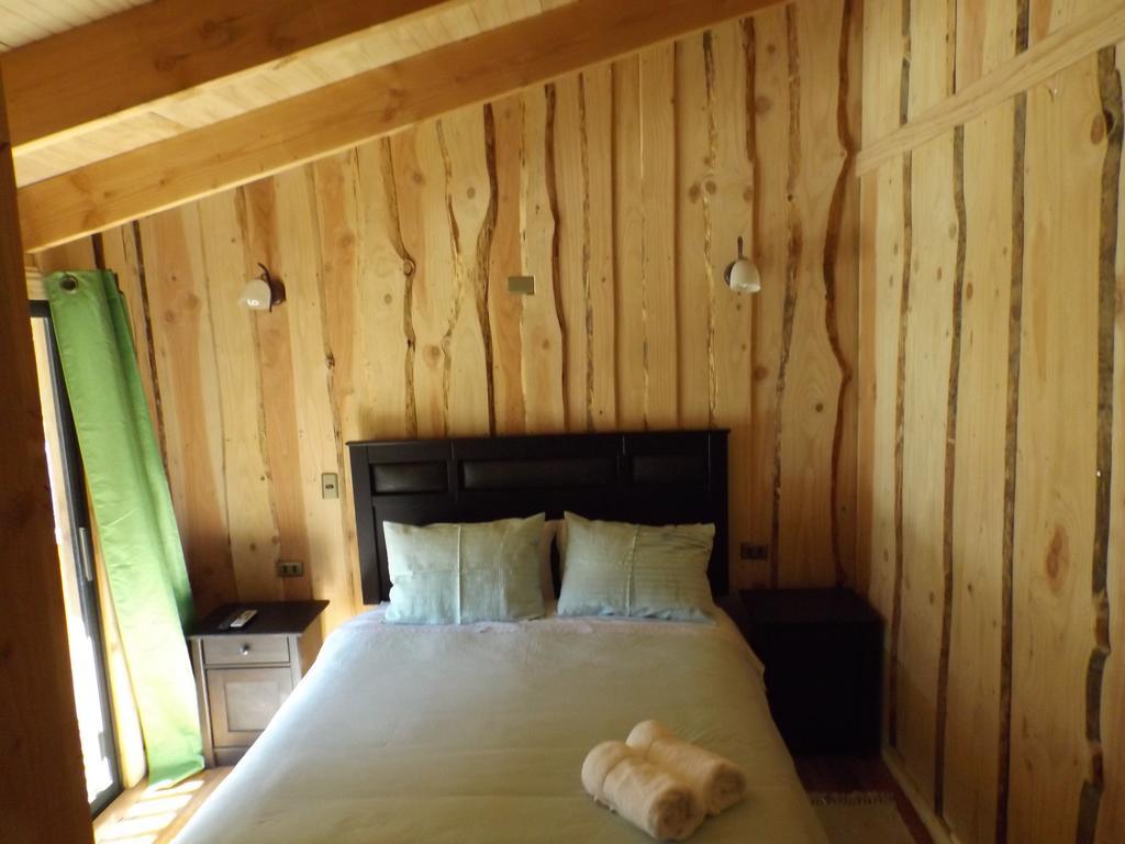 Hostal Los Alamos Neltume Buitenkant foto